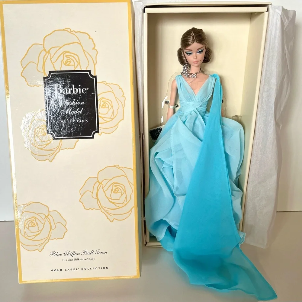 2016 BFMC Silkstone Barbie Blue Chiffon Ball Gown Fashion Model Gold Label NIB - Picture 8 of 8